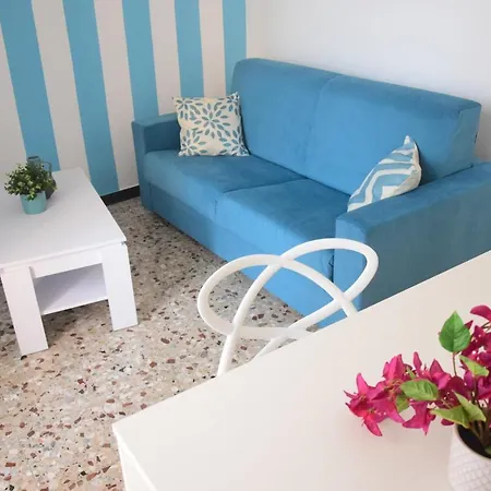 La Zuacca, Luminoso Con Terrazzo Daire *